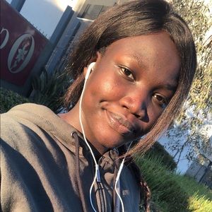 Meet your Posher, Winnie